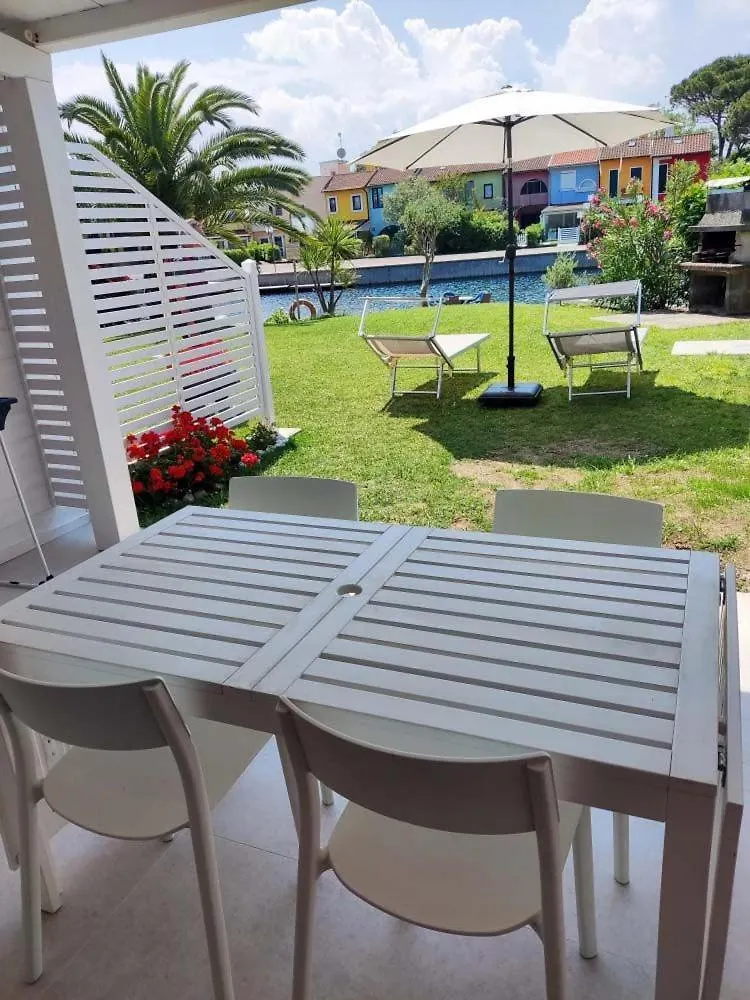 Casa 951 Apartman Caleri